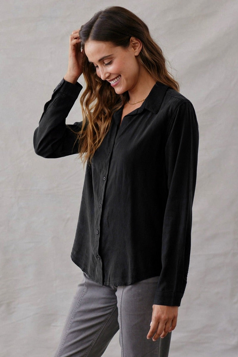 Bella Dahl Classic Button Down in Vintage Black