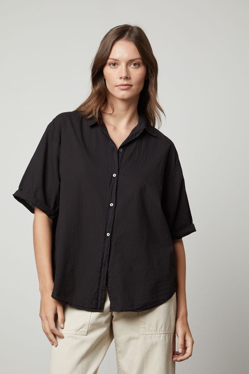 Heidi-Ho2 Velvet - Shannon Cotton S/S Shirt in Black 