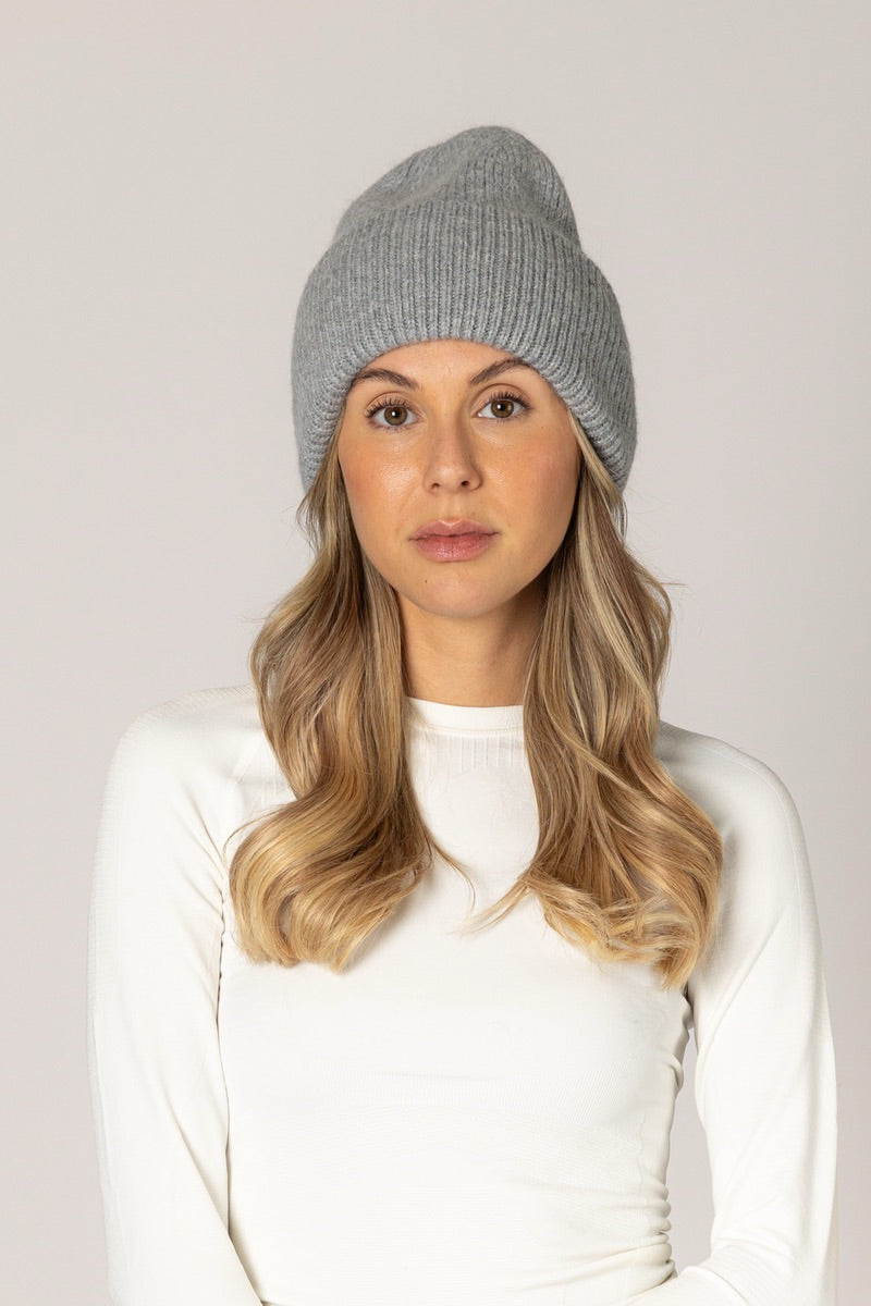 Lyla & Luxe - Apres Hat in Medium Grey