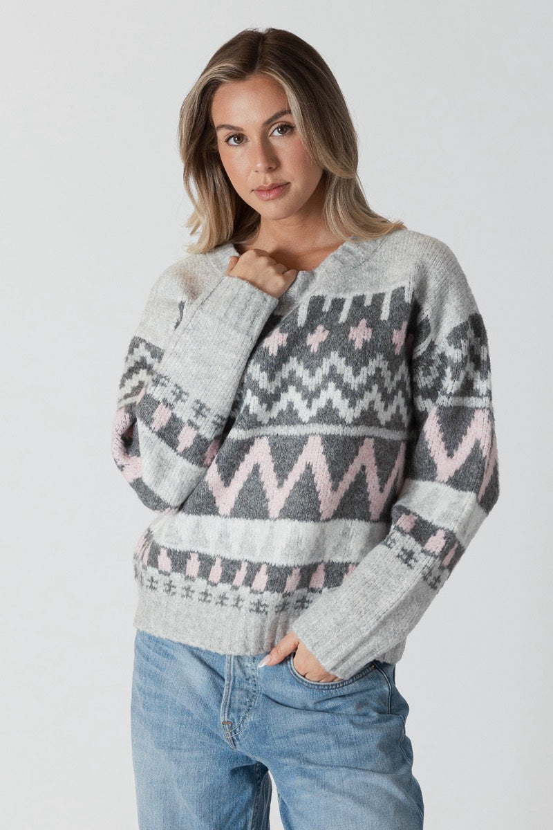 Lyla &amp; Luxe - Pull Landen Fair Isle en Gris/Rose