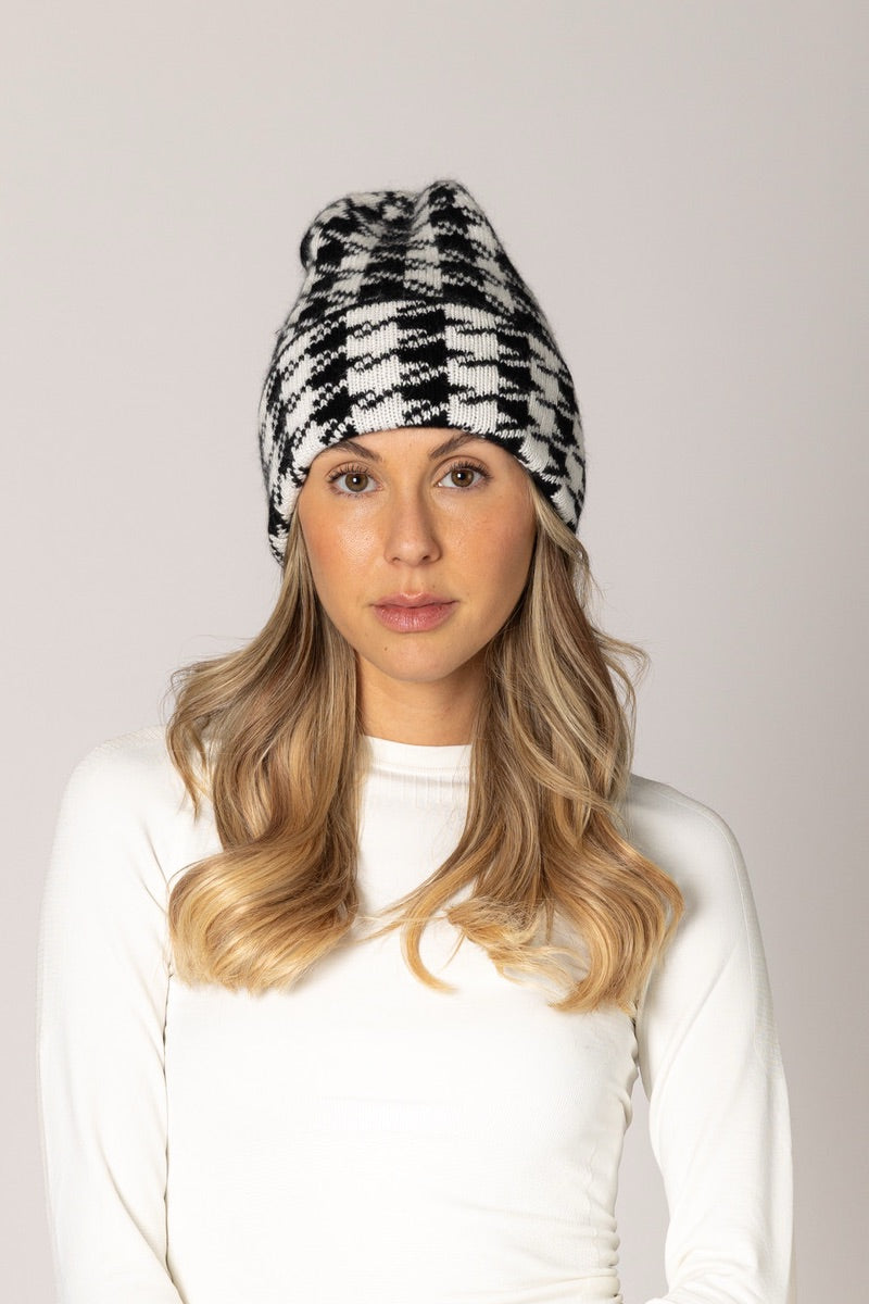 Lyla & Luxe - Houndstooth Hat in Black/White