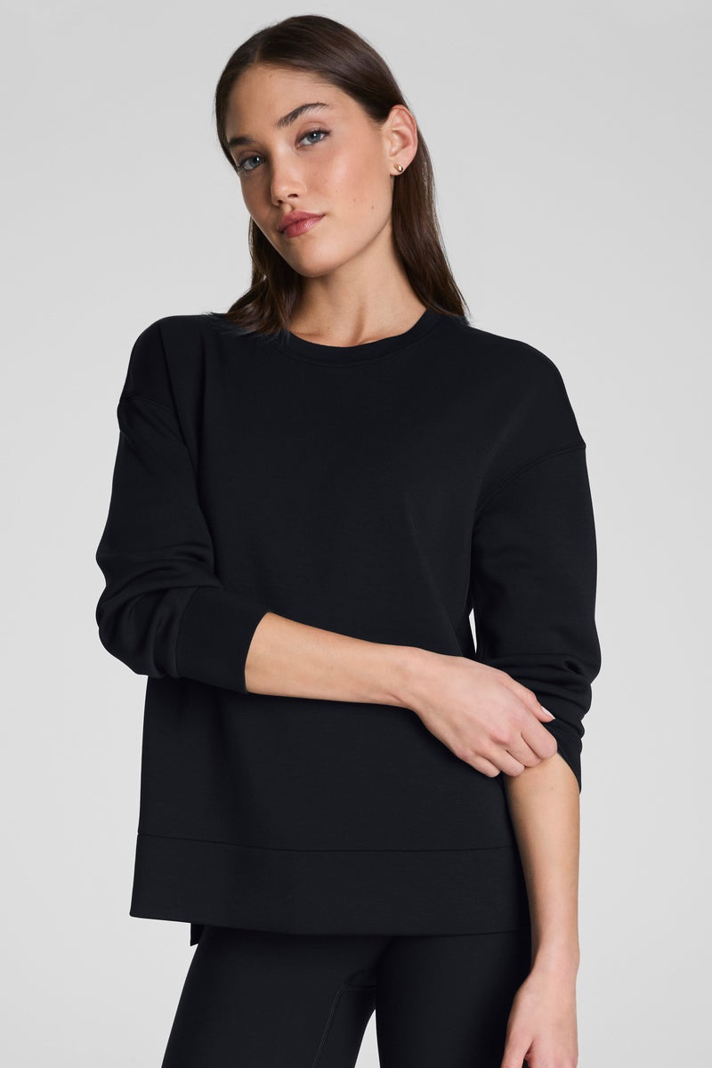 Spanx - Air Essentials Crewneck Tunic in Very Black