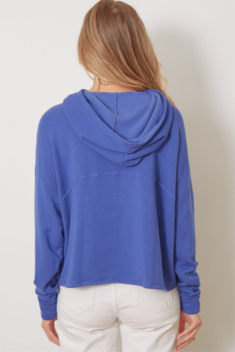 Goodhyouman - Shelby Proud Mama Pullover in Sodalite Blue