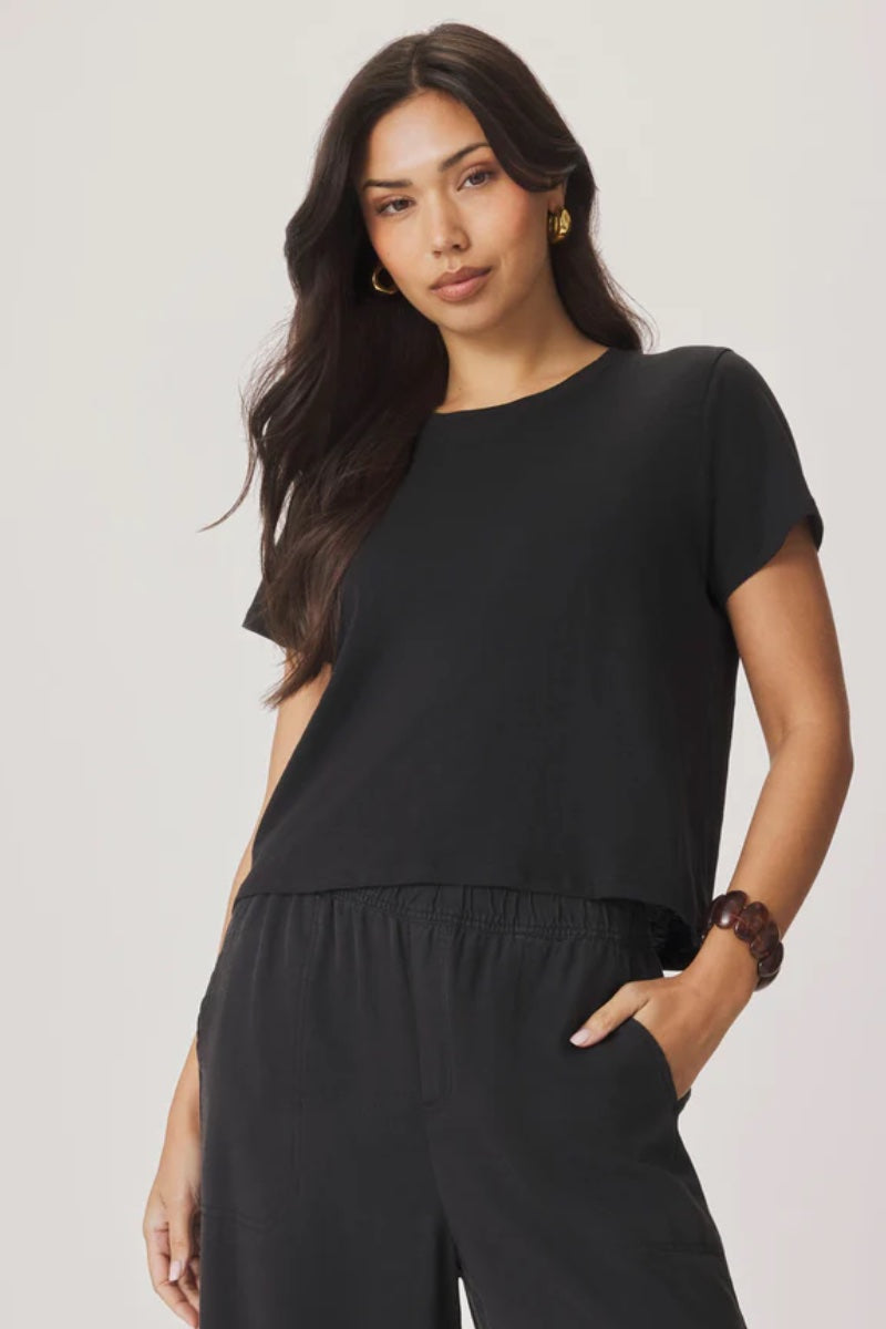 Splendid - Louisa Short Sleeve Tee in Black