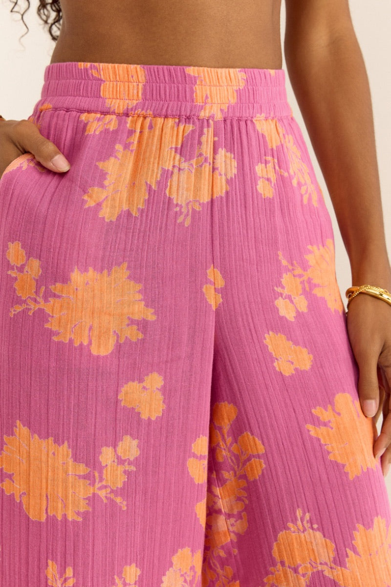 Z Supply - Monte Sunshine Floral Pants in Raspberry Sorbet