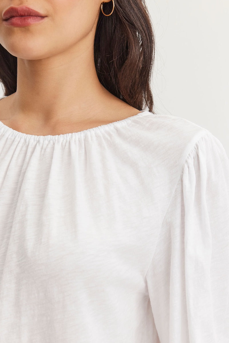 Velours – T-shirt Caren en blanc