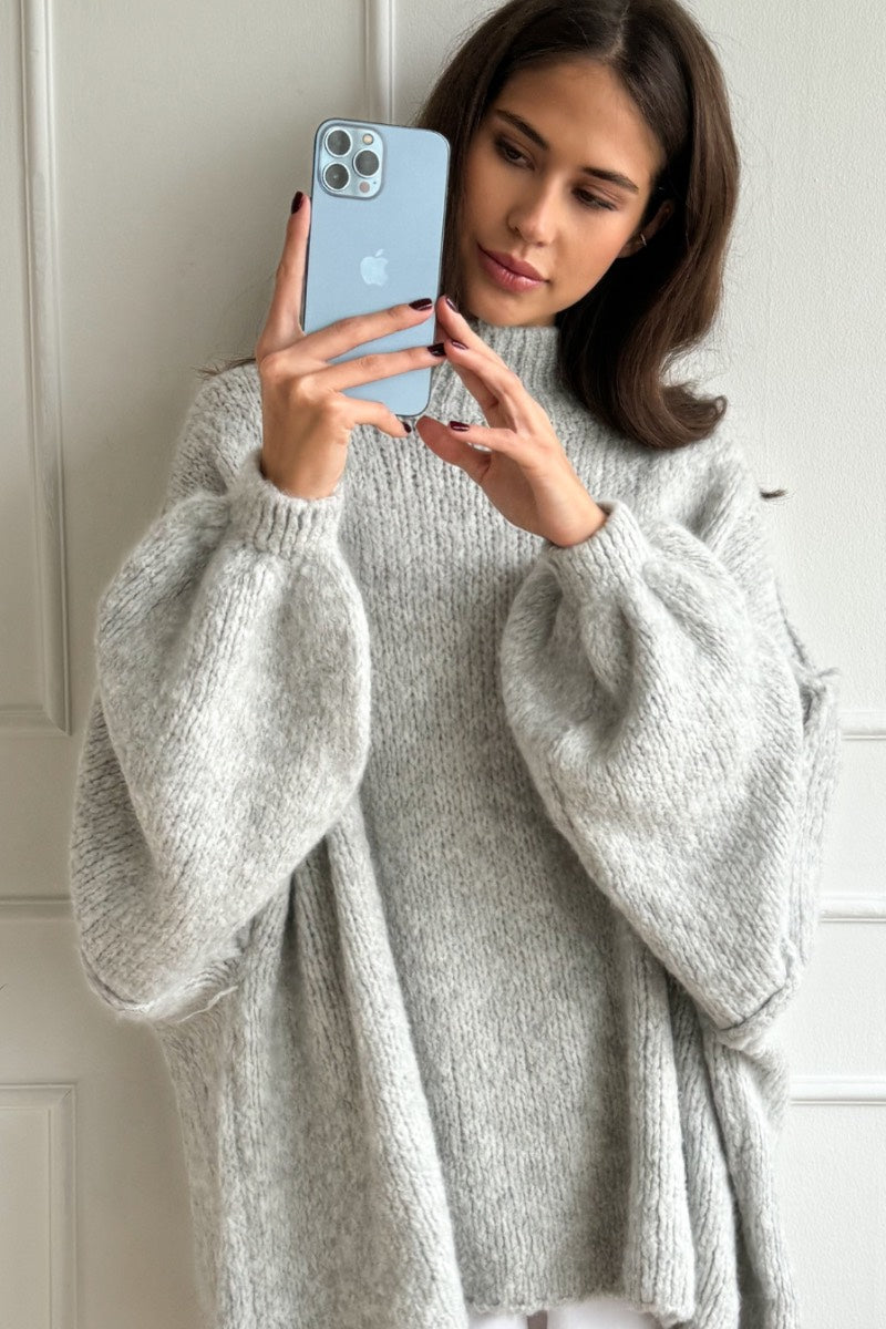 Charli -Layla Sweater in Grey