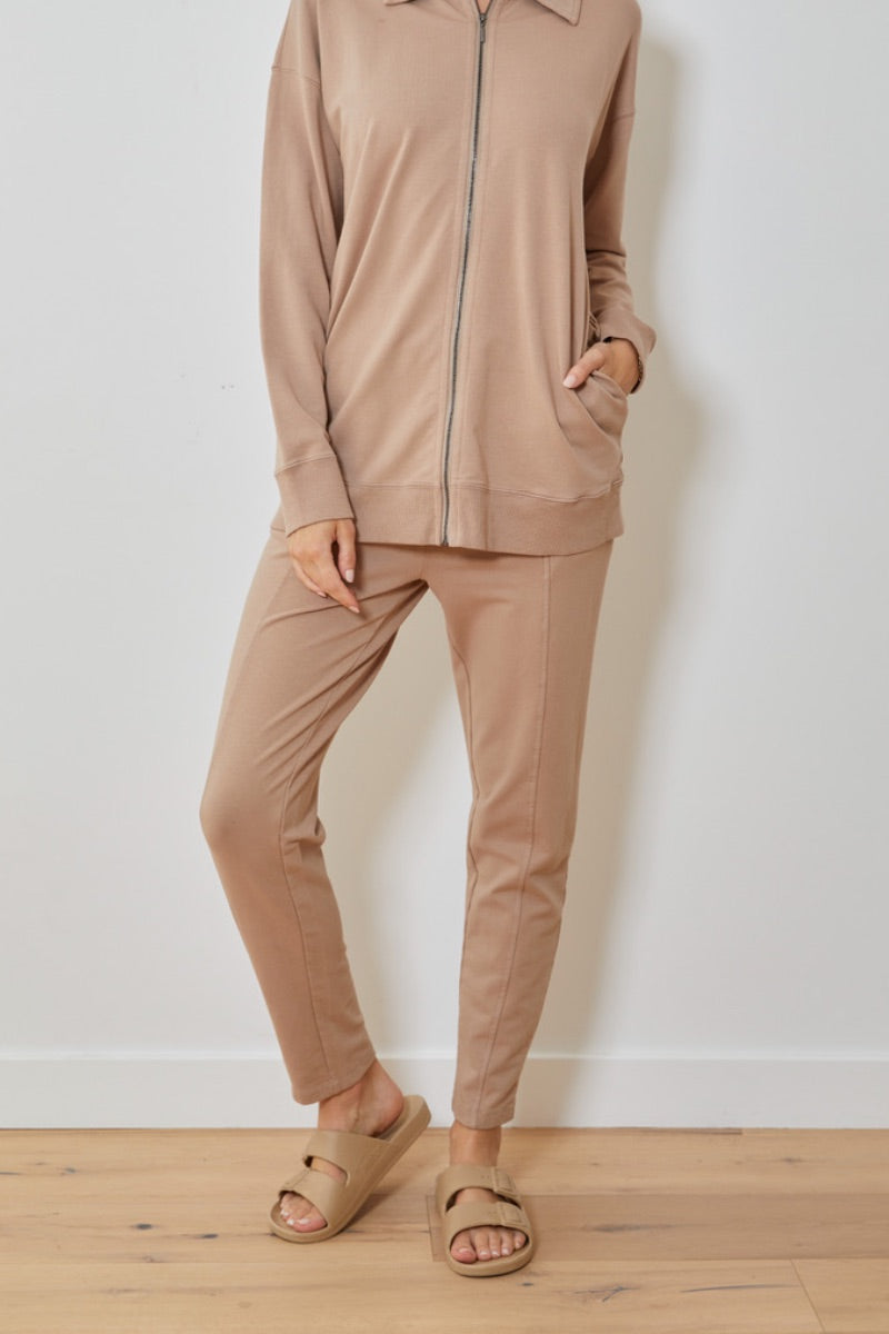 Mododoc - Seamed Ankle Length Comfy Pants in Desert Taupe