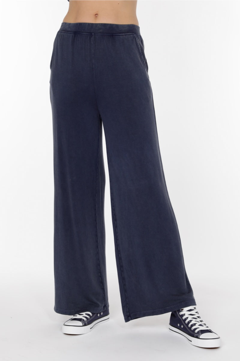 Mododoc - Mineral Wash Wide Leg Comfy Pants in Navy